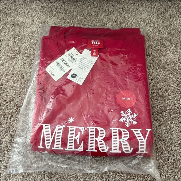 Matching Men’s Mix-It Merry & Bright Pajamas Set - Size M - Picture 4 of 4